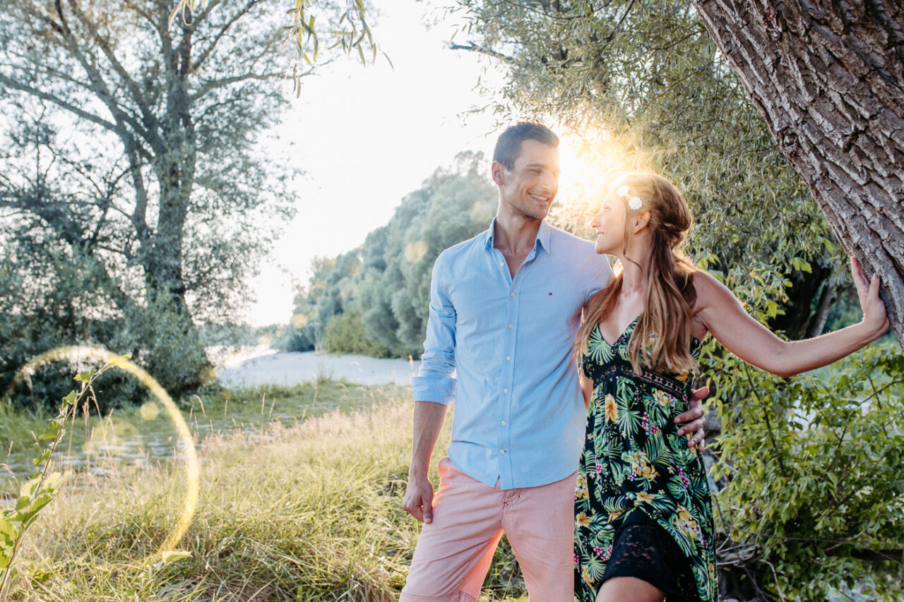 Sonnenuntergang in der Lobau beim Paerchenshooting mit Fotograf Markus Winkelbauer